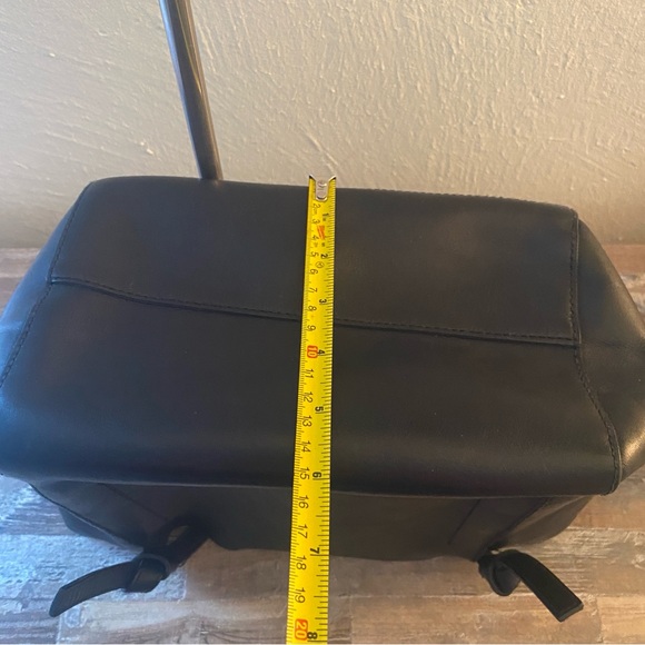 Madewell Knotted Black Leather Tote Bag - Picture 10 of 11